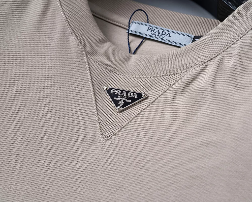 prada t-shirt manches courtes pour homme s_12777164